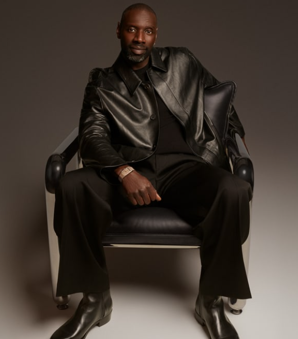 Omar Sy’s own reflections give the feature its emotional weight.